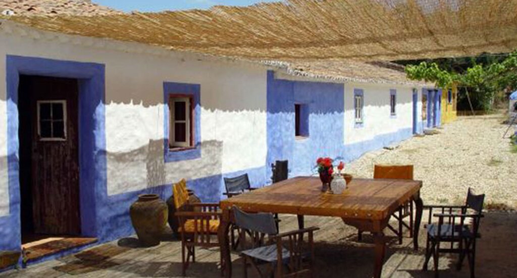 Aldeia dos artistas 1 1024 2500